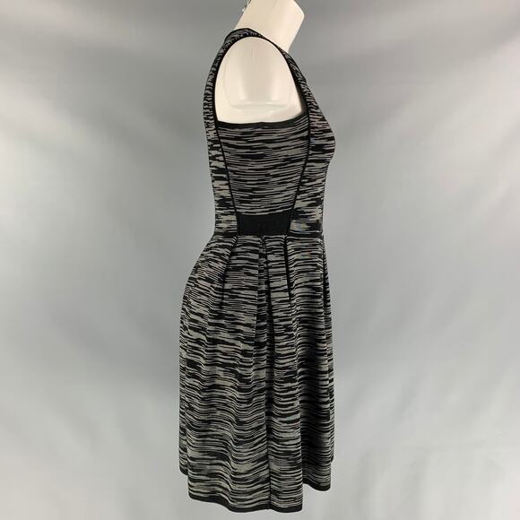 M MISSONI Size 4 Black White Knit A-Line Dress - Picture 2 of 5